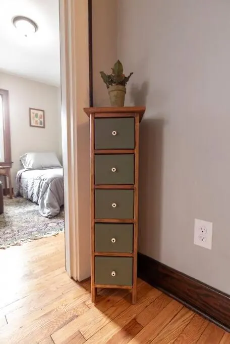 Craftsmen Charmer With Easy City & Airport Access Pittsburgh
